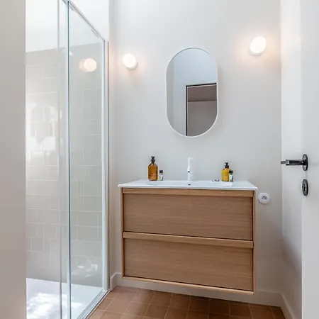 Mila - A 450 M De La 펜션 비아히쯔