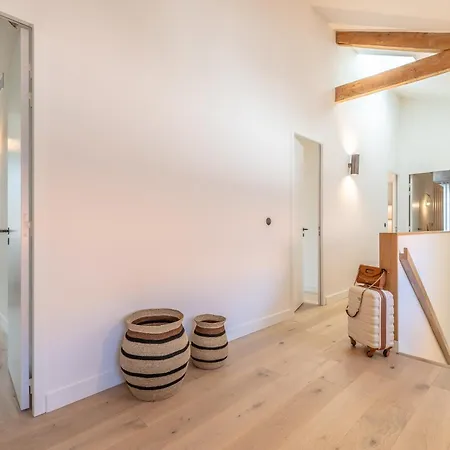 Mila - A 450 M De La