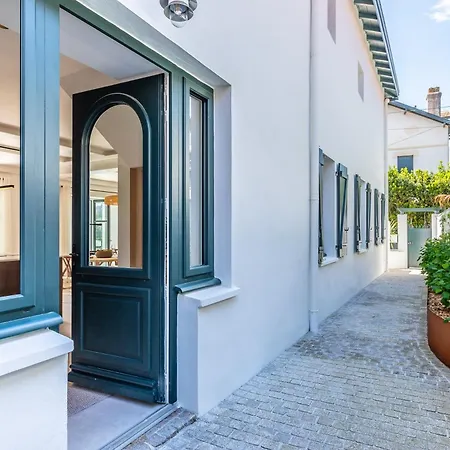 Mila - A 450 M De La 펜션 비아히쯔