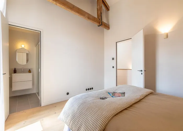 Mila - A 450 M De La